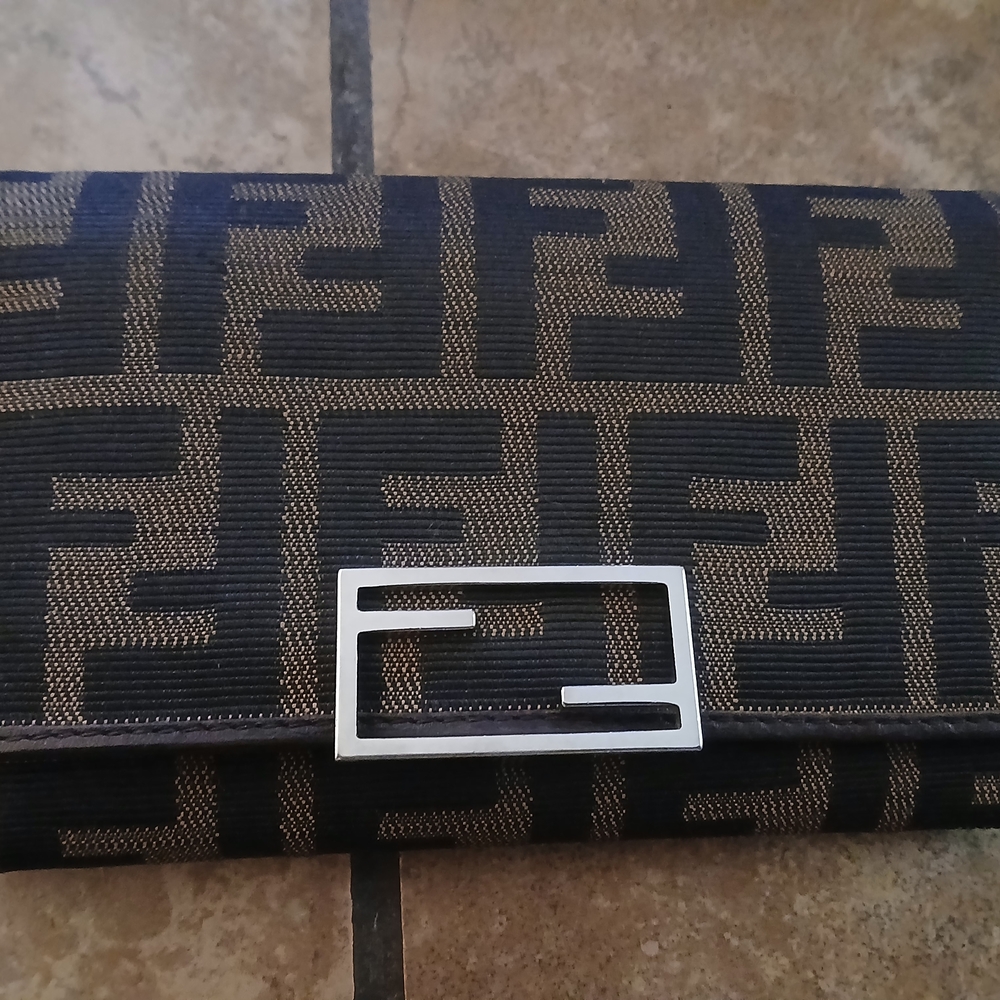 Fendi Black and Brown Wallet